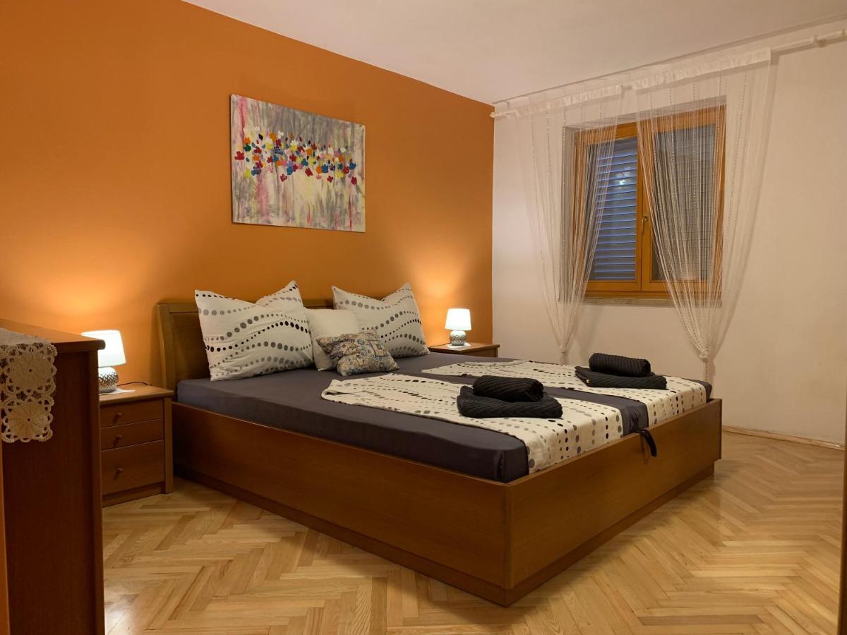 Apartments 4Mios Ražanac Extérieur photo